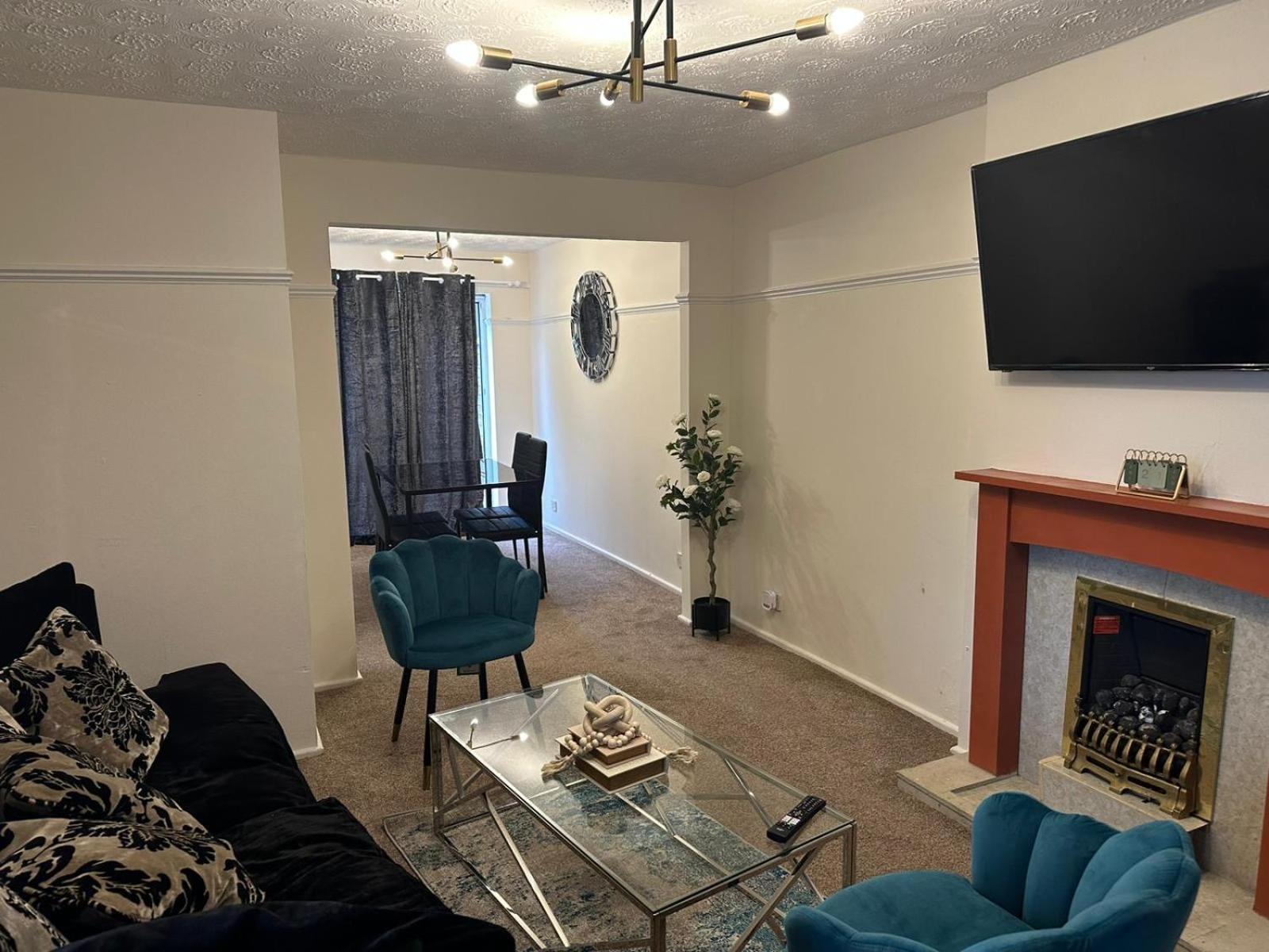 3 Bedroom Apartment Close To Manchester City Stadium And Coop Live Exterior foto