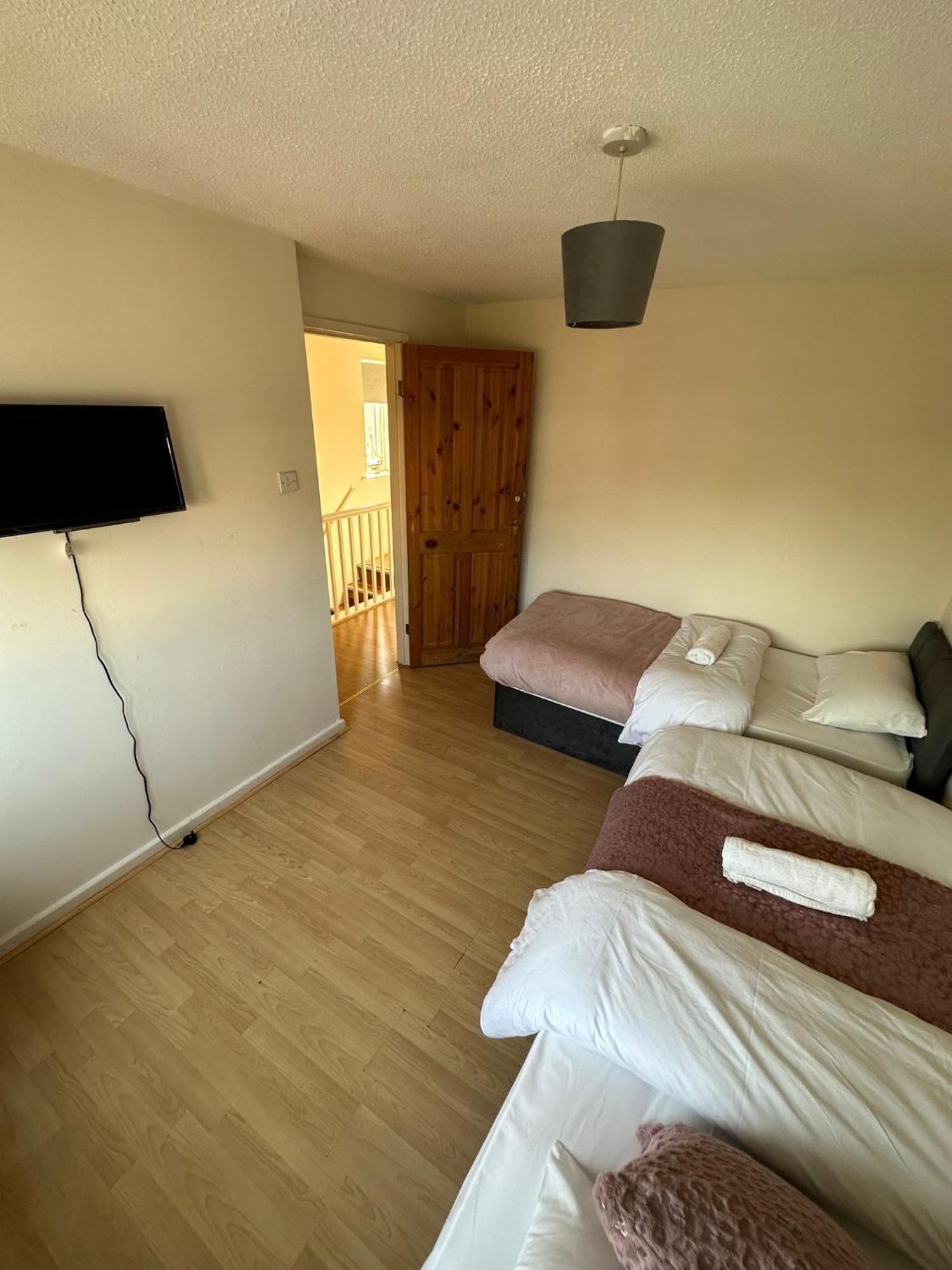 3 Bedroom Apartment Close To Manchester City Stadium And Coop Live Exterior foto